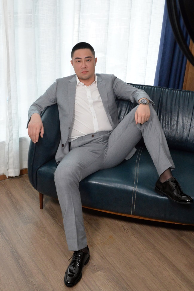 ������׳SPA